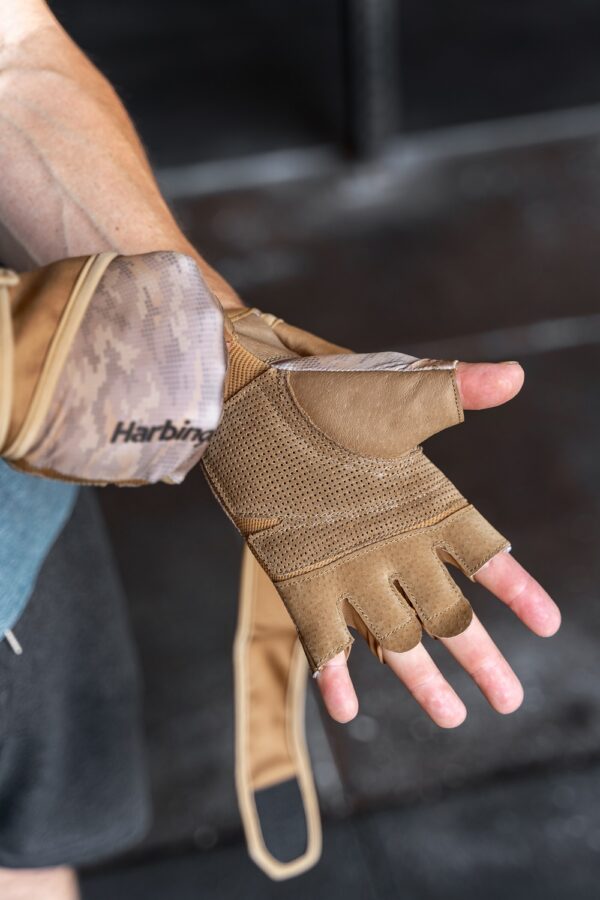 ⁦כפפות לחדר כושר עם חיזוק לפרק כף היד – PRO WRIST WRAP 2.0 GLOVES⁩ – תמונה ⁦18⁩