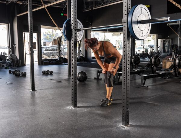 ⁦שרוול ברך 7 מ"מ - Harbinger Pro Knee Sleeves 7mm⁩ – תמונה ⁦10⁩